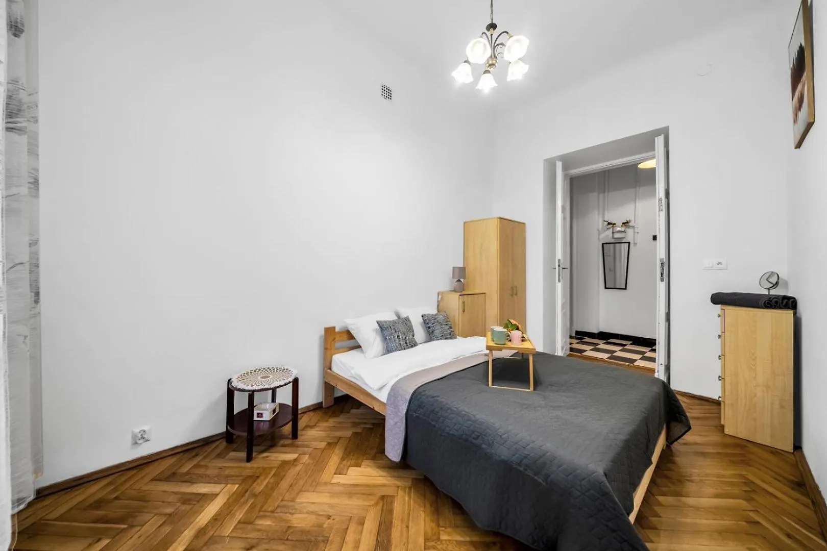 Polna Apartment - Balcony, Workspace, Top Location - By Rentujemy Warschau 0*,